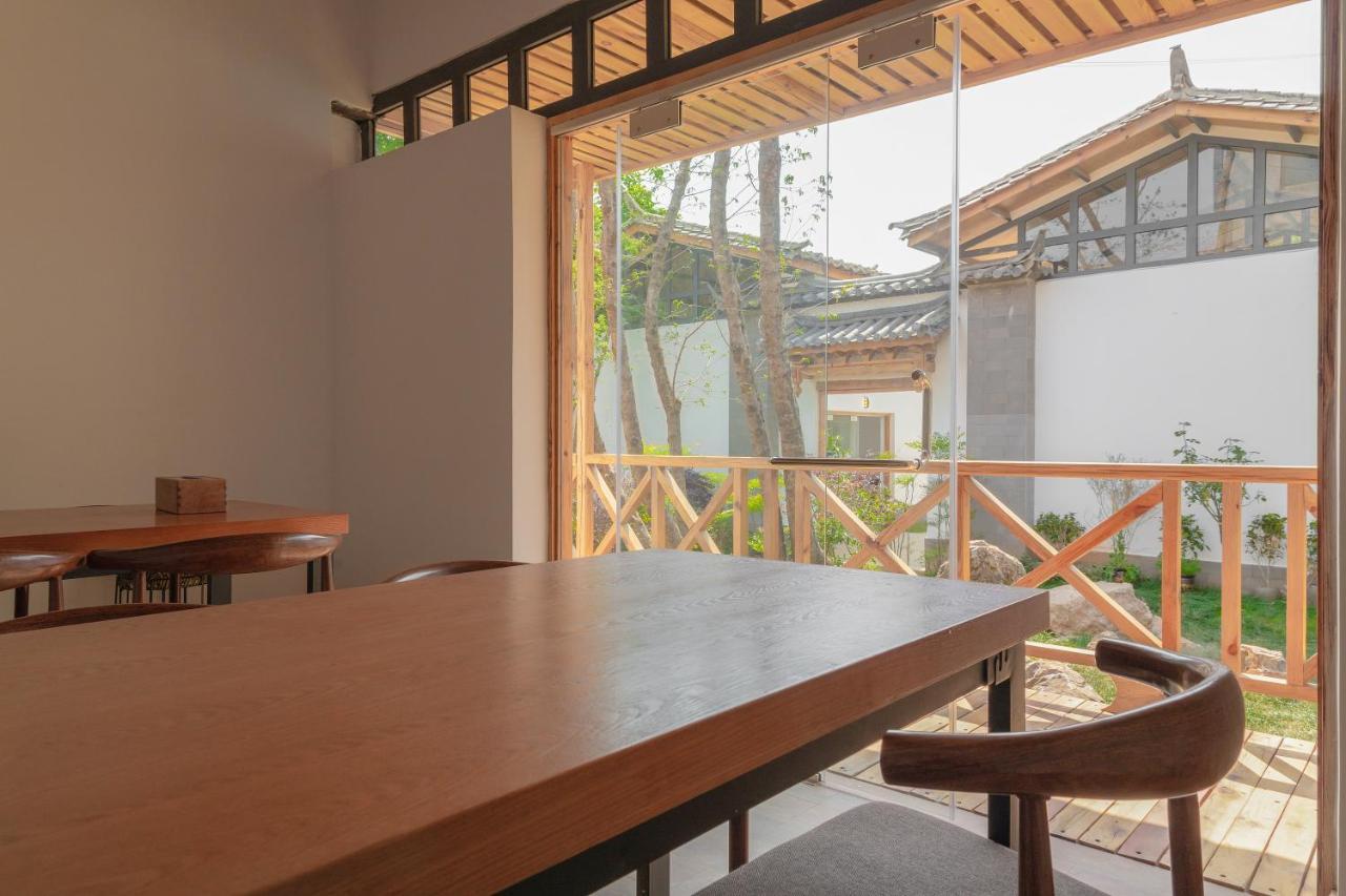 Yuanyan Heyuan Homestay Куньмин Экстерьер фото